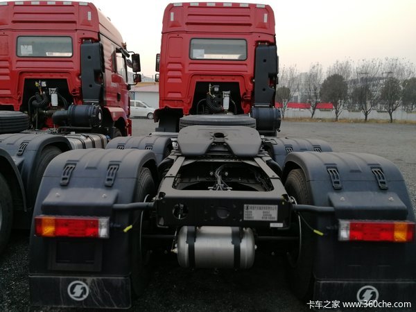 陕汽康明斯新M3000现车三台   特价优惠！