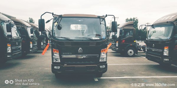 ��������100�����Ῠ���ֳ����������̨�ؼ�