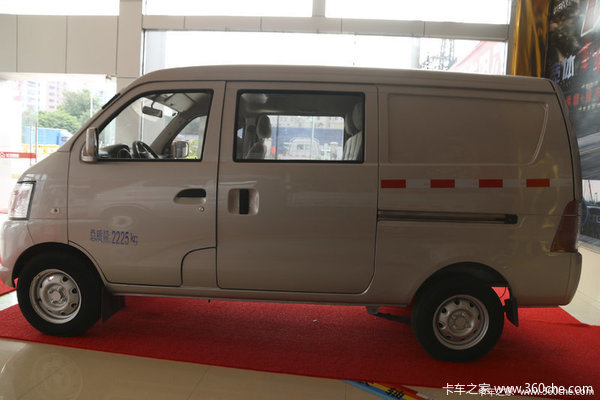 长安跨越V3货车大型团购会上京牌不摇