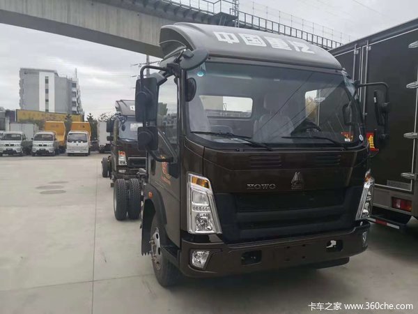 中国重汽,豪沃轻卡王YNF40,年底促销,现车仅剩最后一台