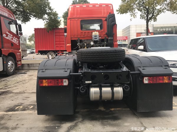 购天V牵引车热销中 享1.0万优惠