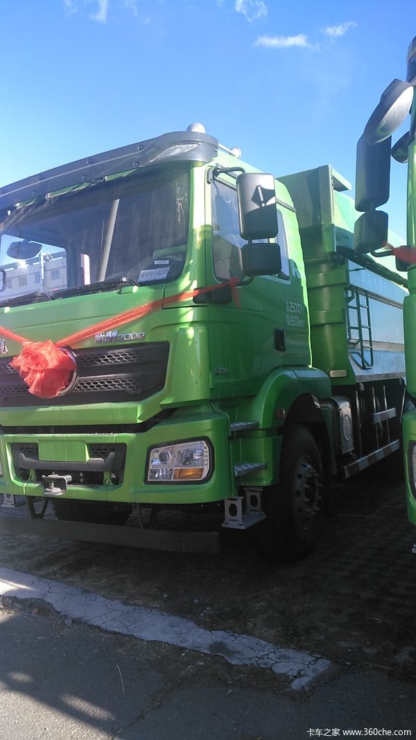 陕汽重卡 德龙新M3000 350马力 6X4 5.6米城建渣土车自卸车(SX3250MB3841B)