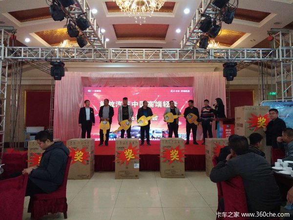 ������ף���ݿ����Ͻ��������Ʒ�ƽ��Բ������