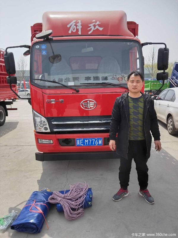 开解放轻卡,走致富之路,恭喜陈先生喜提爱车!