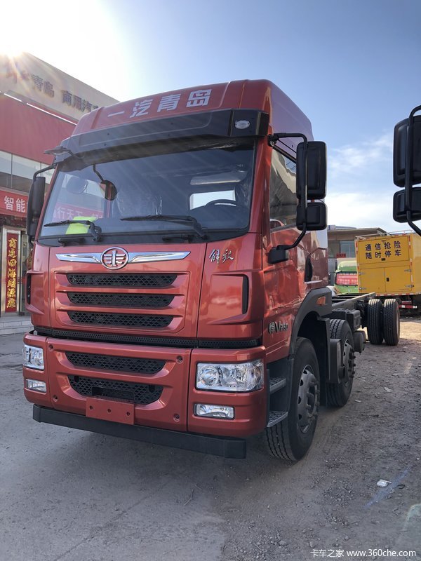 多拉快跑创业路上的好帮手悍v260马力载货车