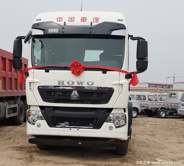 重汽T5G 前四后四 载货车 月内新车优惠中