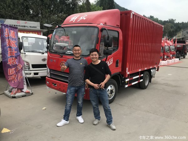        恭喜刘总 喜提虎V载货车