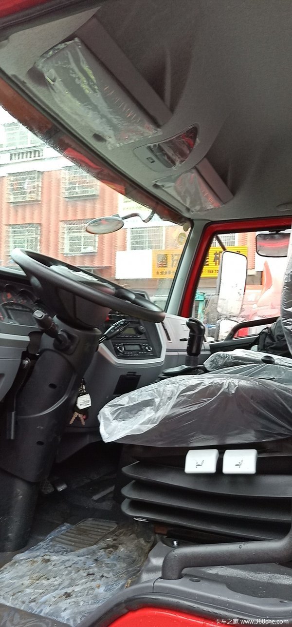 解放 麟vh中卡 160马力 4x2 5.