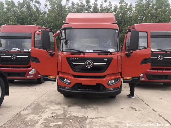 东风天锦KR 节油冠军 荣耀上市