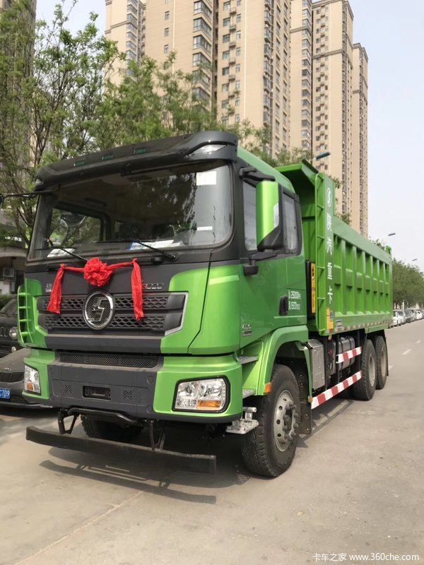 恭喜王总 喜提德龙X3000自卸车