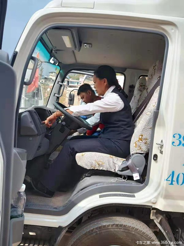 ��ϲ��С������ ϲ��˧��H�ػ���