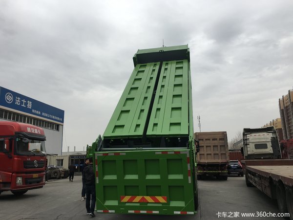 恭喜王总 喜提德龙X3000自卸车