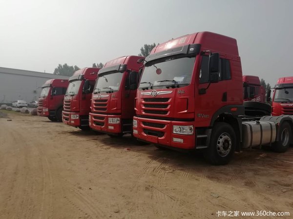 悍V 420 6X4牵引优惠促销，优惠高达5000元