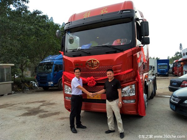 恭喜深圳市金鑫龙贸易有限公司 喜提解放JH6 智尊550牵引车