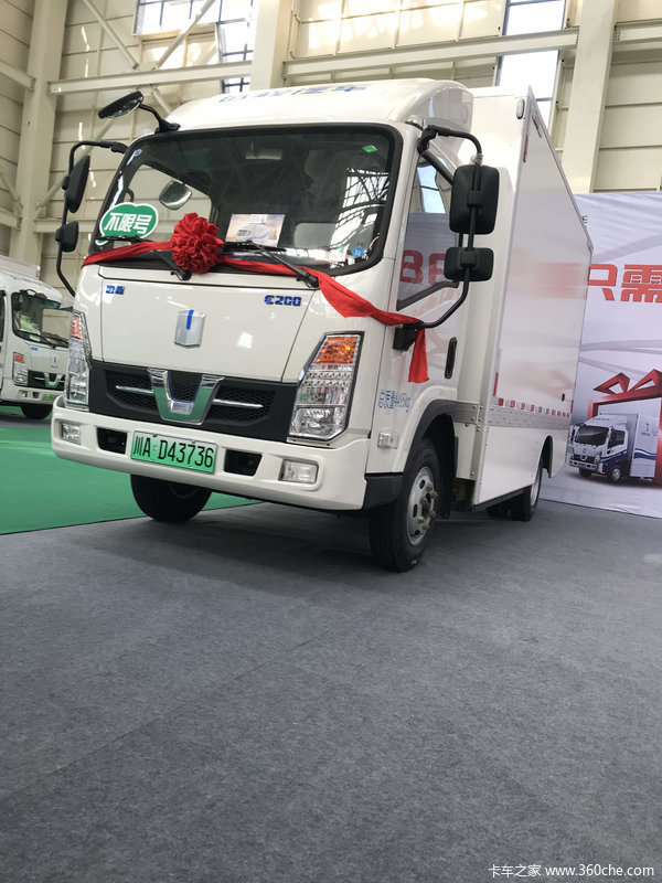 从实际运营看电动车图解吉利远程e200