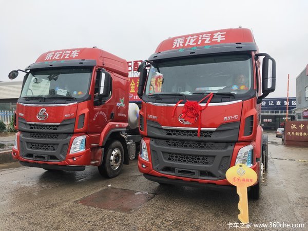 恭喜大成公司 喜提东风天龙牵引车