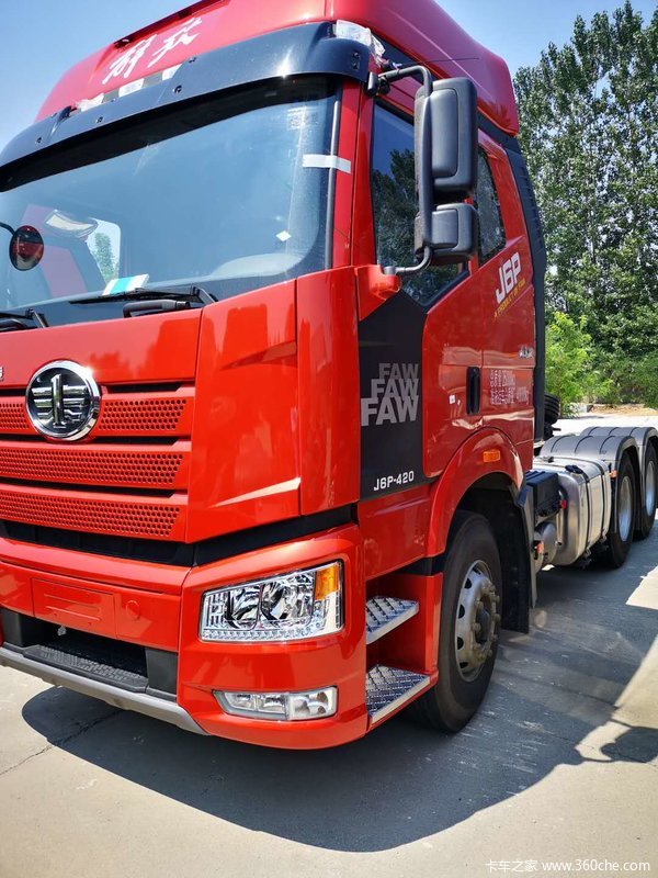 解放j6p420牵引车限时促销中 国三车置换补贴优惠1万