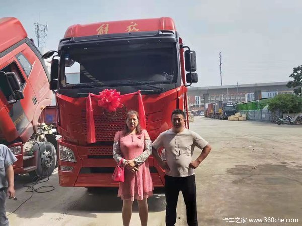 恭喜李老板 喜提解放JH6载货车