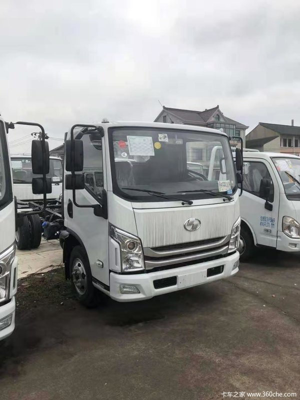 跃进C300-33系列4.2米车型清库促销2.28万