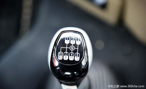 与发动机匹配的hw系列12档手动变速器.