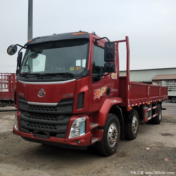 新车到店新乘龙m3载货车仅需166万元