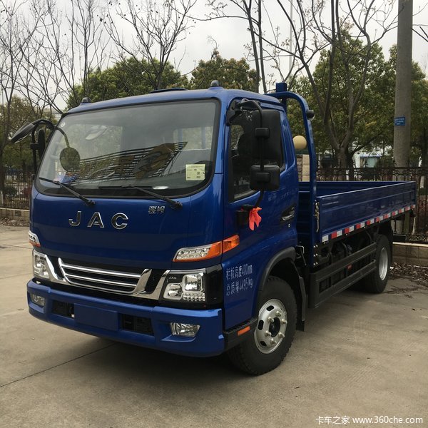 骏铃v6d30156马力载货栏板车优惠提车直降2000元