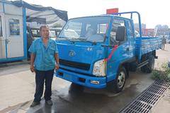 合肥广顺汽贸1台解放经典1系自卸车成功交付客户