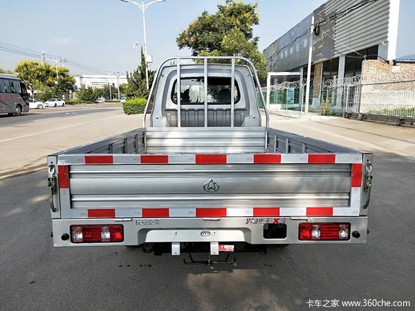 新车到店 跨越王X3载货车仅需5.38万元