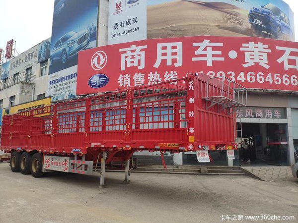 喜迎国庆，买车优惠多多，送油卡，送精美礼品，你来我就送，先到先得