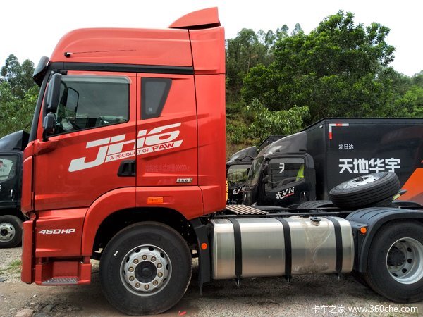 广鹏通解放JH6牵引车国庆火热促销中,让利高达0.98万并送大礼