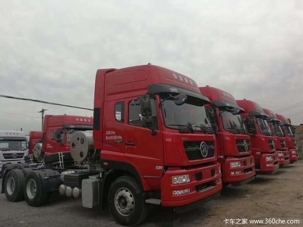 购斯太尔D7B牵引车 享高达3万优惠