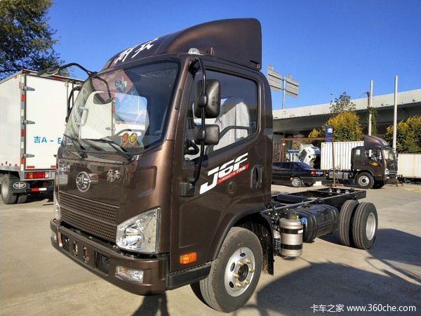 解放 j6f 130马力 4.16米单排厢式轻卡(ca5040xxyp40k56l2e6a84)9.