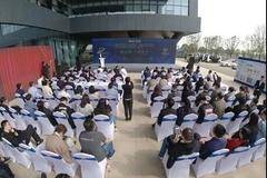 东风简讯：东风“智慧卡车”，喜迎武汉军运会！