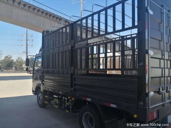 中国重汽豪沃统帅康明斯3.8升发动机中控锁电动门窗优惠大