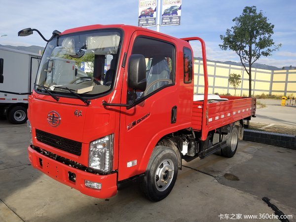 购解放公狮s1968万元包牌开回家