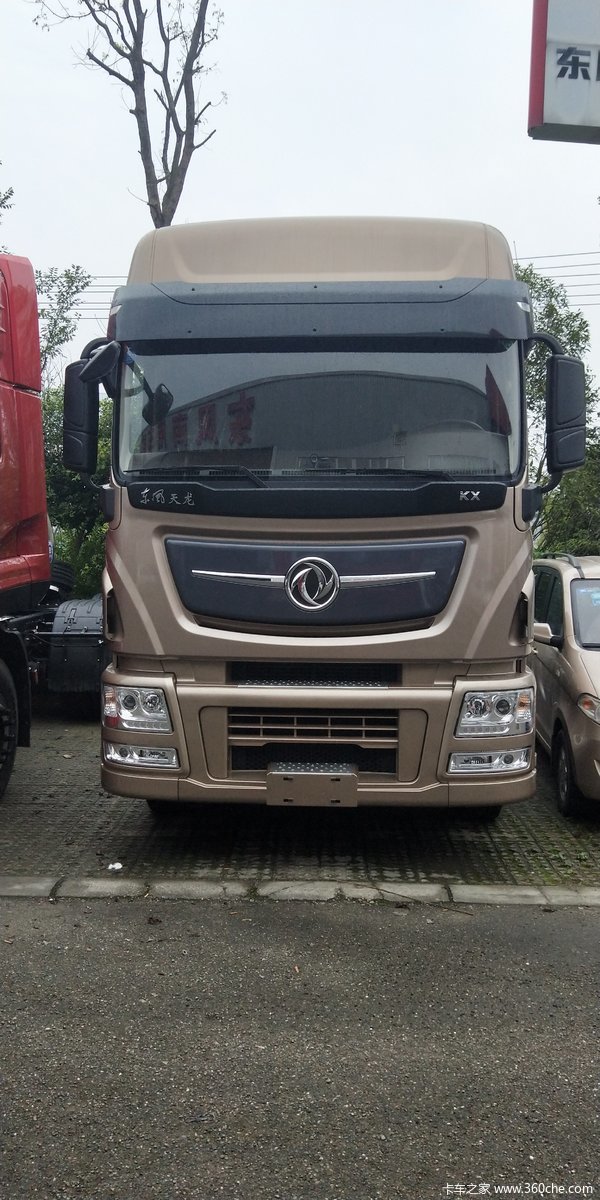 东风商用车龙擎动力链发布新款国六旗舰正式上市