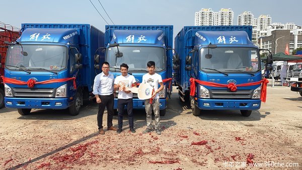 ��ϲ�ϰ� ϲ�ỢV��ף�ϰ�����һ��ƽ�����