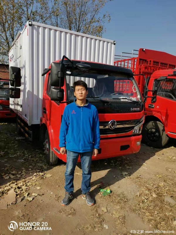 ����˹8�� �������䣬���䲻�Ӽ� ��