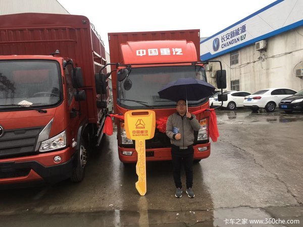 1台悍将载货车成功交付客户,恭喜西安翔飞物流公司喜提悍将一辆
