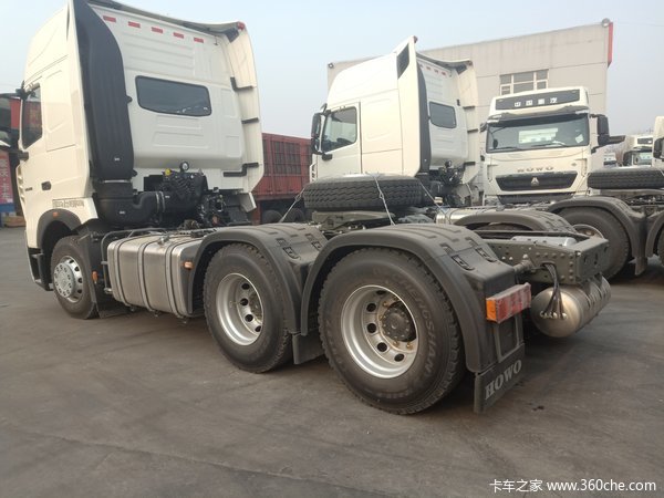 购HOWO T7H 540牵引车 享高达1万优惠