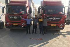 恭喜王总和陈总 喜提东风天锦KR载货车