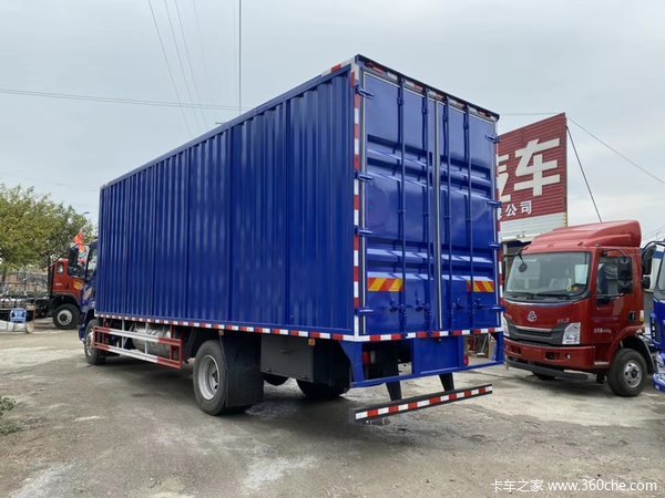 恭喜韦老板吉日喜提乘龙M3 7.8米