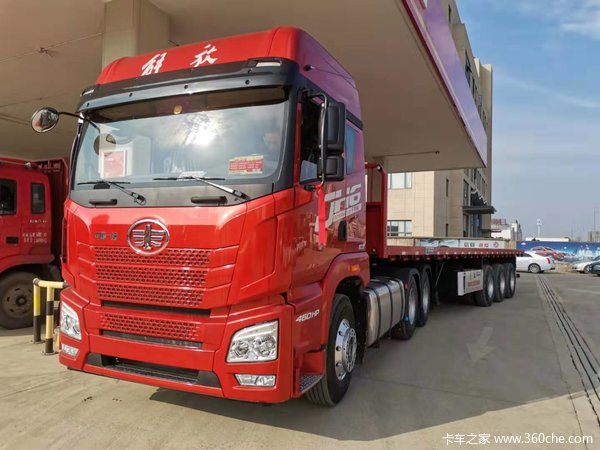 恭喜李老板喜提第二台解放jh6牵引车祝生意兴隆