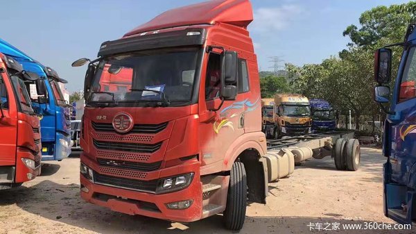 广鹏通龙vh9.6米大单桥载货车国六新车上市,欢迎到店垂询