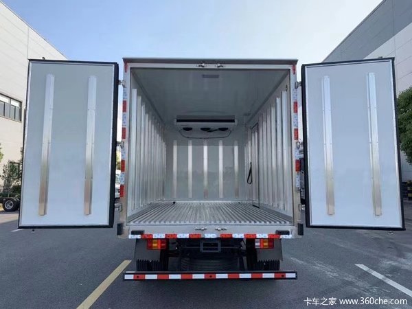 上海航如跃进宽体X500优惠0.68万送装潢礼包