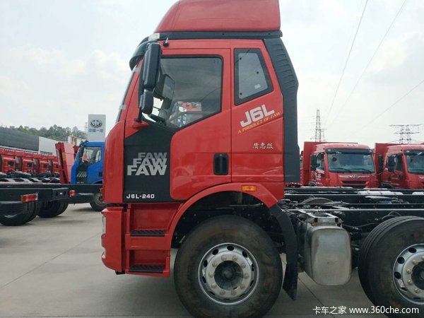 钜惠28000元:J6L高顶9.5米6缸240马6x2质惠版载货