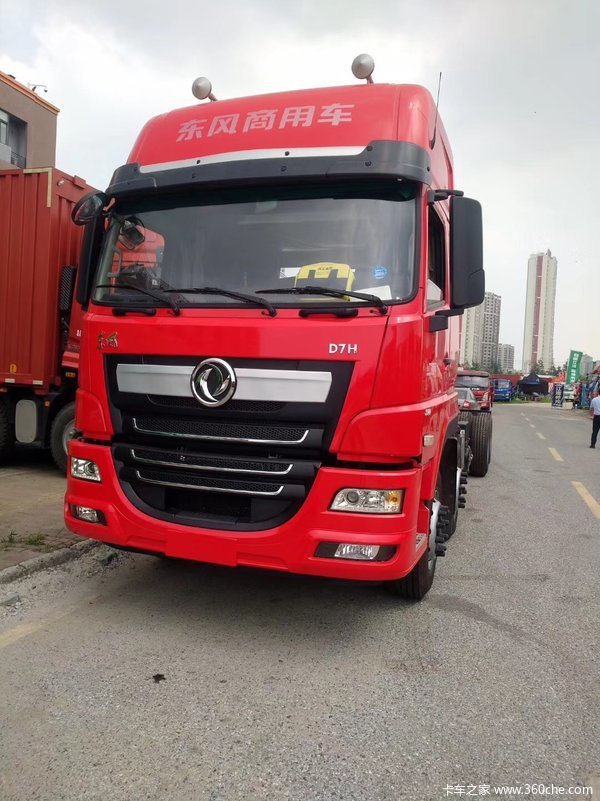 直降1万且贴息苏州东风畅行前四后八96米载货车火热大酬宾