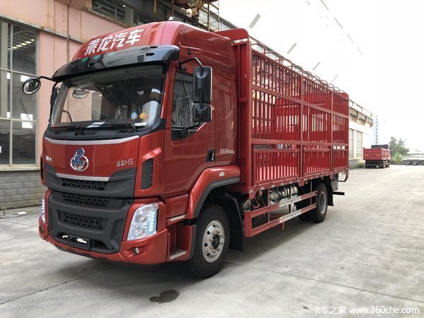 乘龙h5 6.8米禽畜仓栅车上市 欢迎到店垂询