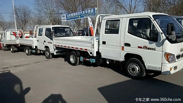 唐骏欧铃 小宝马 1.9L 102马力 3.02米双排栏板微卡