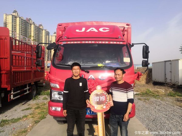 恭喜董先生 喜提爱车江淮骏铃V6载货车
